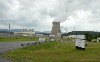 Usina nuclear em  Arkansas Nuclear One, EUA