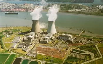 Doel Nuclear Power Station, Bélgica